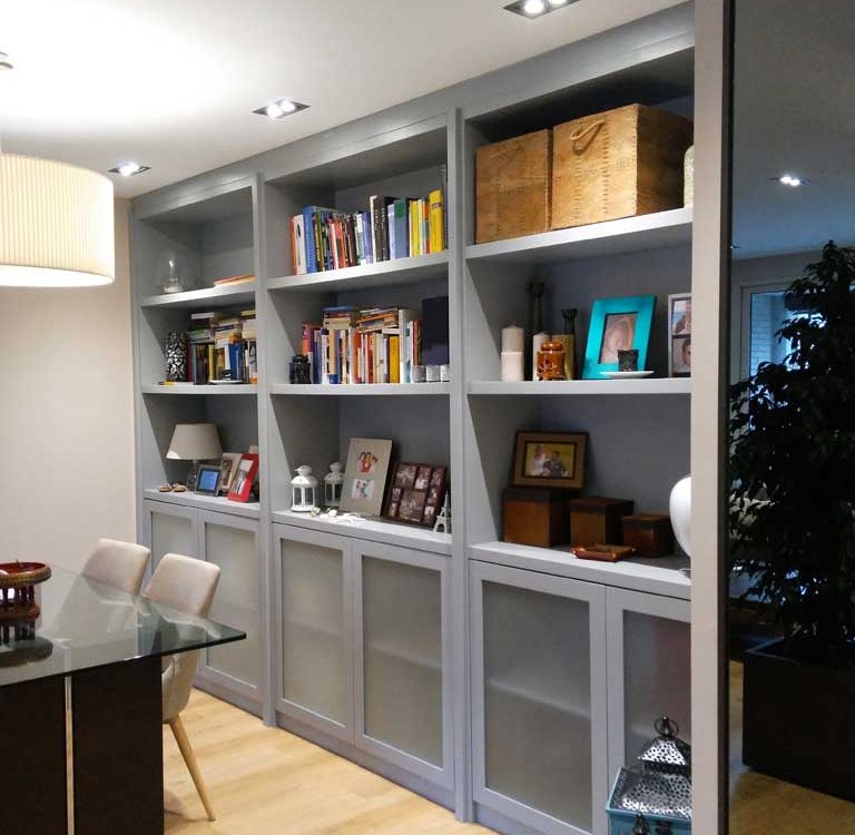 Librería para salón comedor